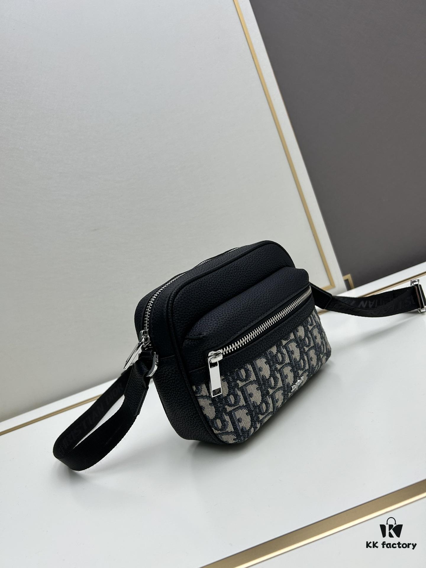 Small Dior Men's New Backpack Shoulder Bag with Box