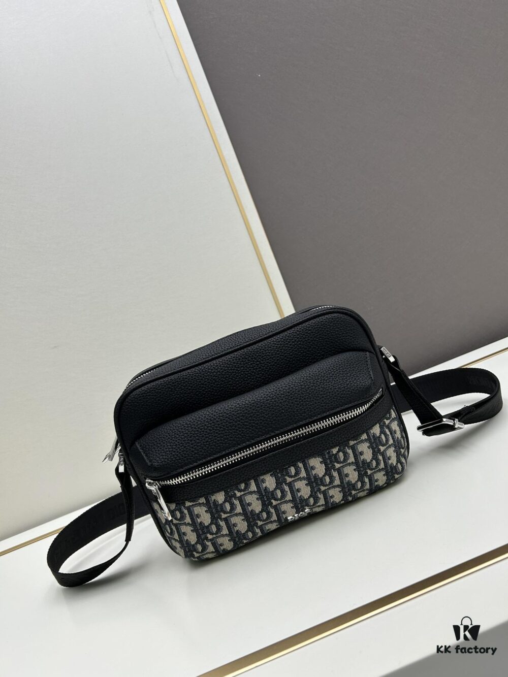 Large Dior Men's New Backpack Shoulder Bag with Box