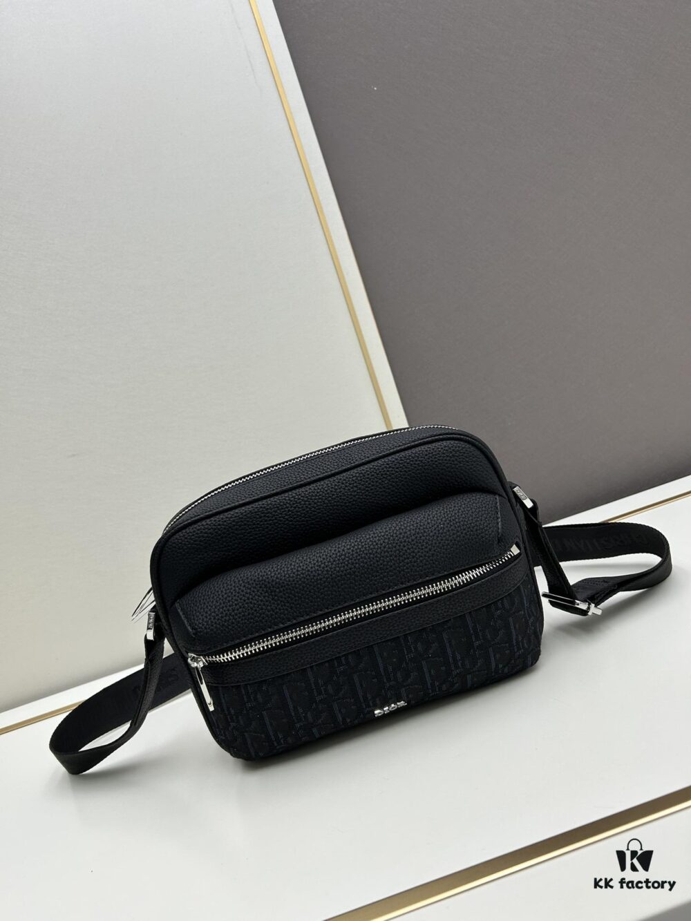 Large Dior Men's New Backpack Shoulder Bag with Box