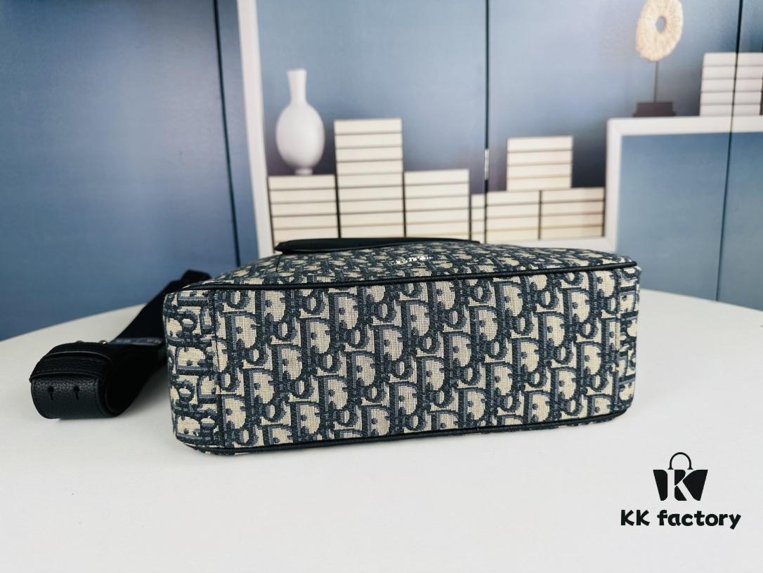 Dior Men's Fashion Must-Have Saddle Bag