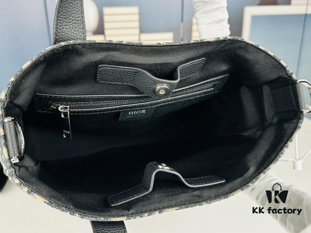 Dior Men's Fashion Must-Have Saddle Bag