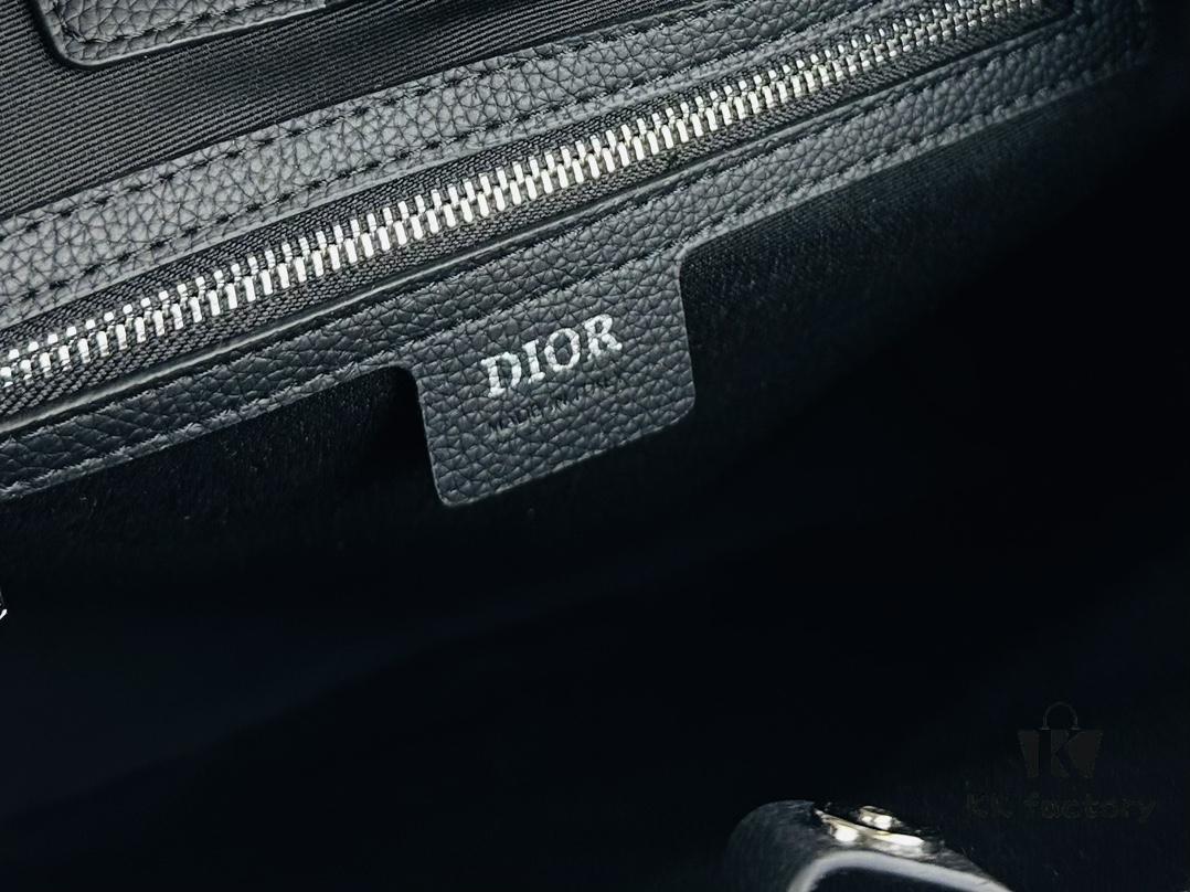 Dior Men's Fashion Must-Have Saddle Bag