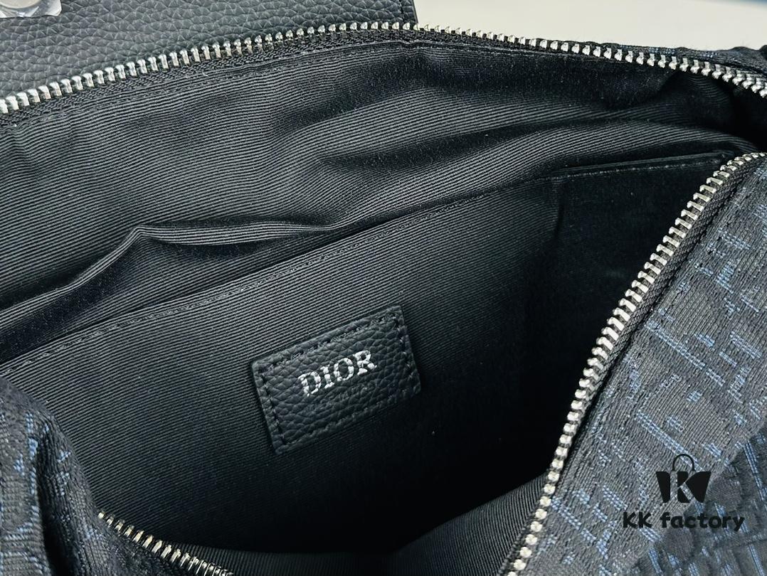 Lingot Messenger Bag with Box, Size 29x22x8, Model No. 9033