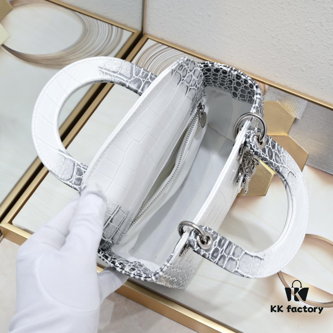 Top Original 🔥 Lady ABCDior Four-Compartment Diamond 💎 Princess Bag