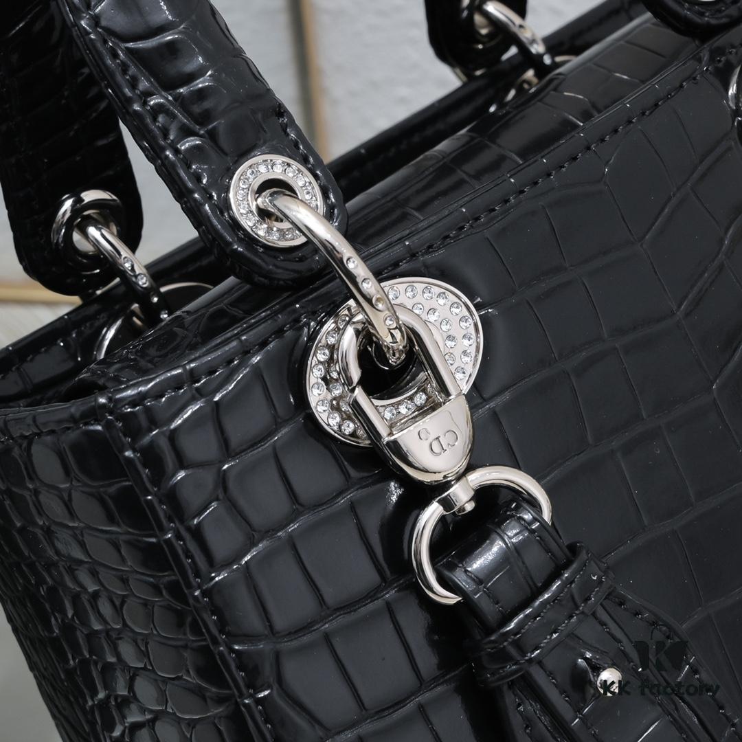 Top Original 🔥 Lady Dior Four Quilted Diamond Princess Bag