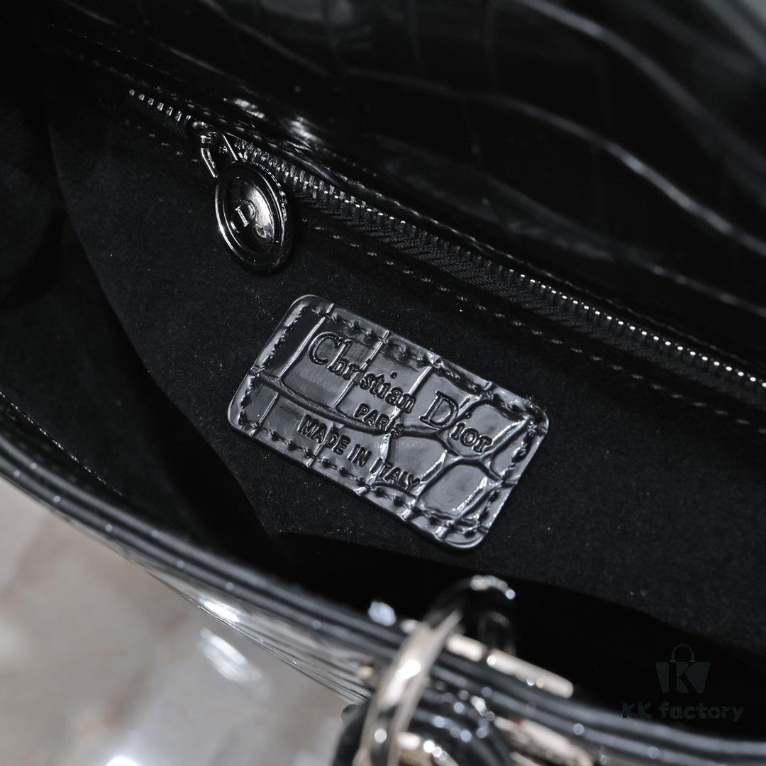 Top Original 🔥 Lady Dior Four Quilted Diamond Princess Bag