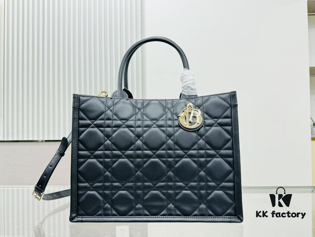 Dior New Tote Bag in Calfskin