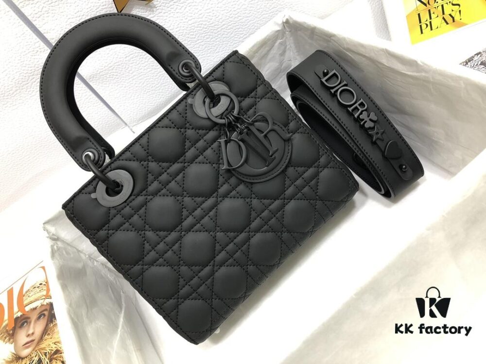 Lady Dior My Four-Compartment Matte Cannage Badge Bag