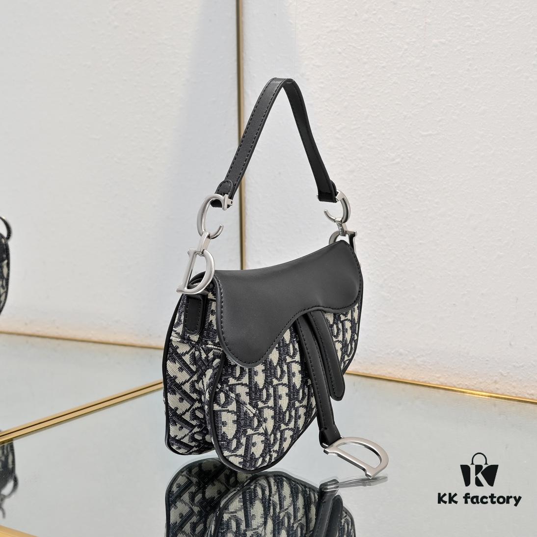 Black, Small Size Original