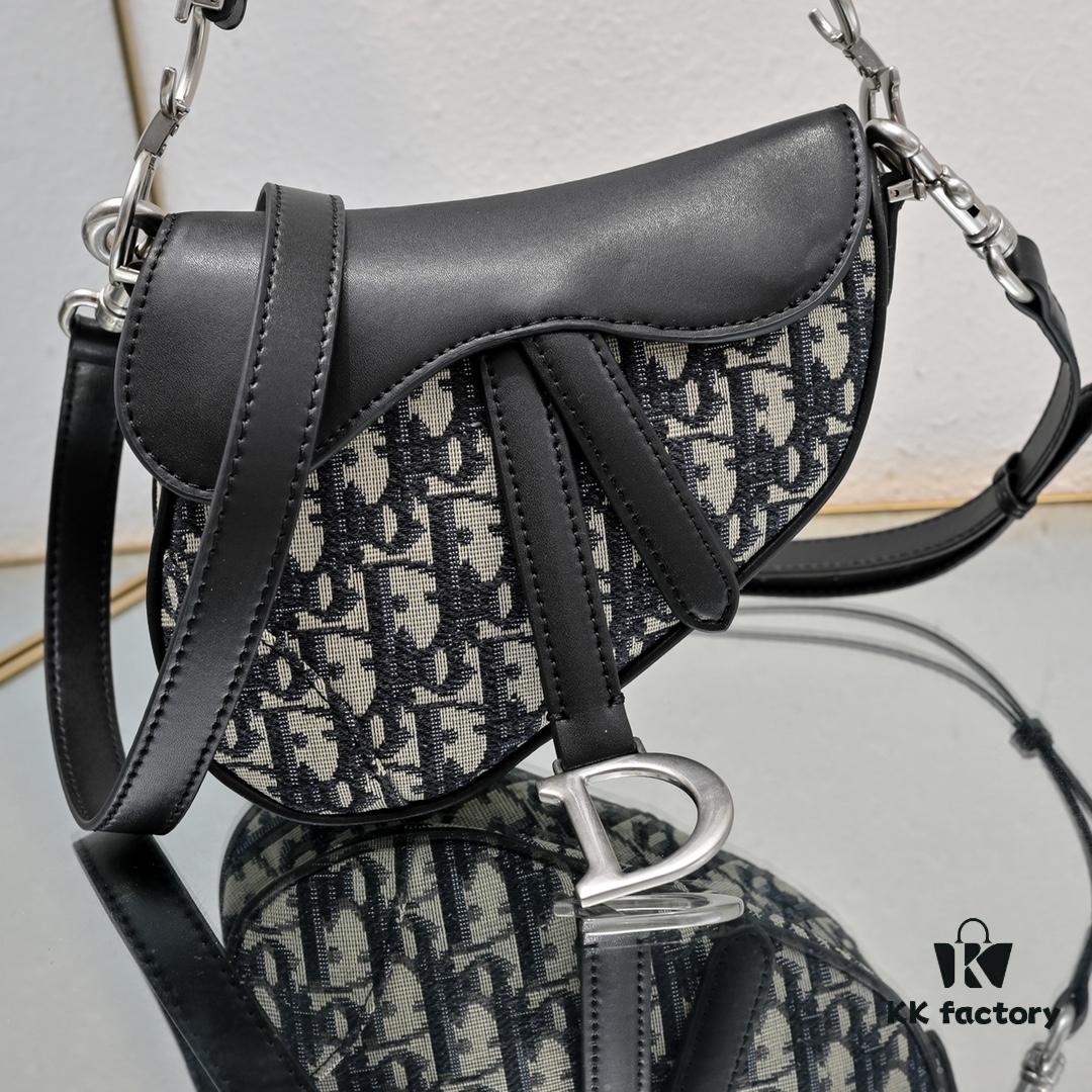 Black, Small Size Original