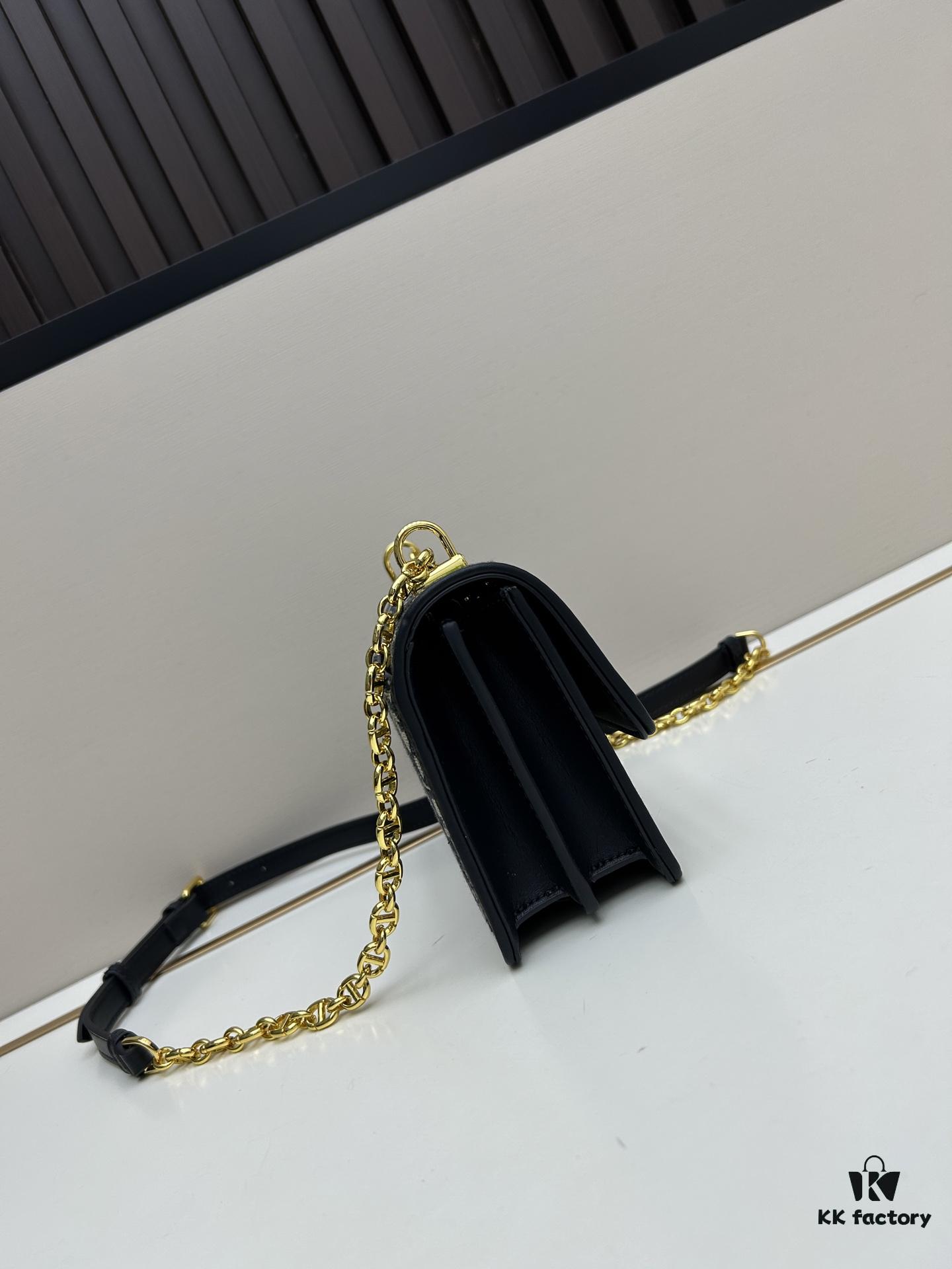 DIOR Miss Caro Chain Handbag