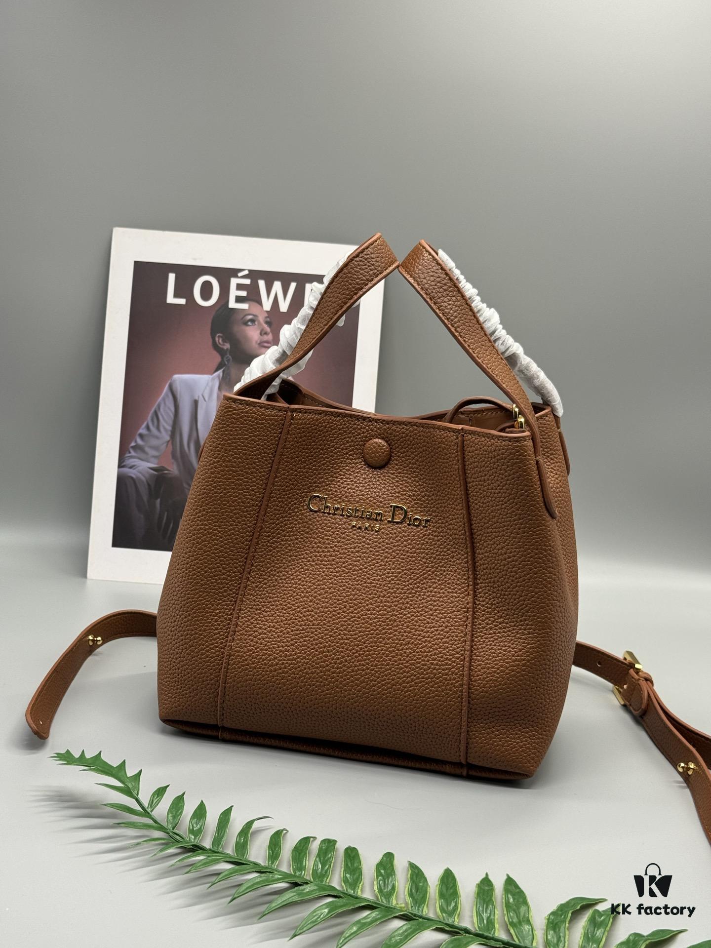 Dior New Signature Printed Bucket Bag 21*19*10cm