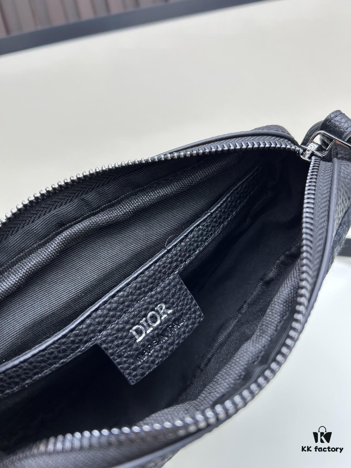 This saddle bag reinterprets the classic design with a modern structure. Crafted from beige and black Oblique printed fabric, it features a signature black grained calfskin magnetic flap and a concealed zip closure. The interior includes a large compartment and slip pockets for organizing daily essentials. This mini style comes with an adjustable and detachable leather shoulder strap, allowing for versatile wear as a handheld, shoulder, or crossbody bag.