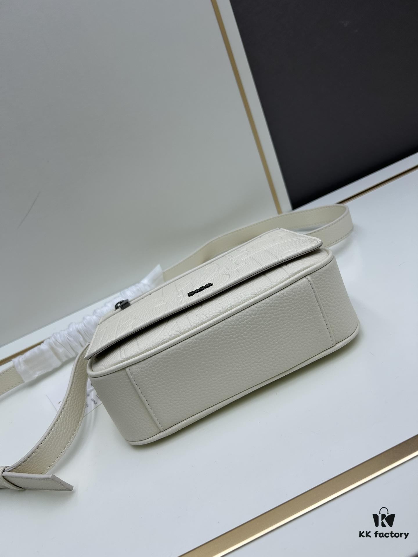 Dior Men's Messenger Bag from the 2024 Fall Collection