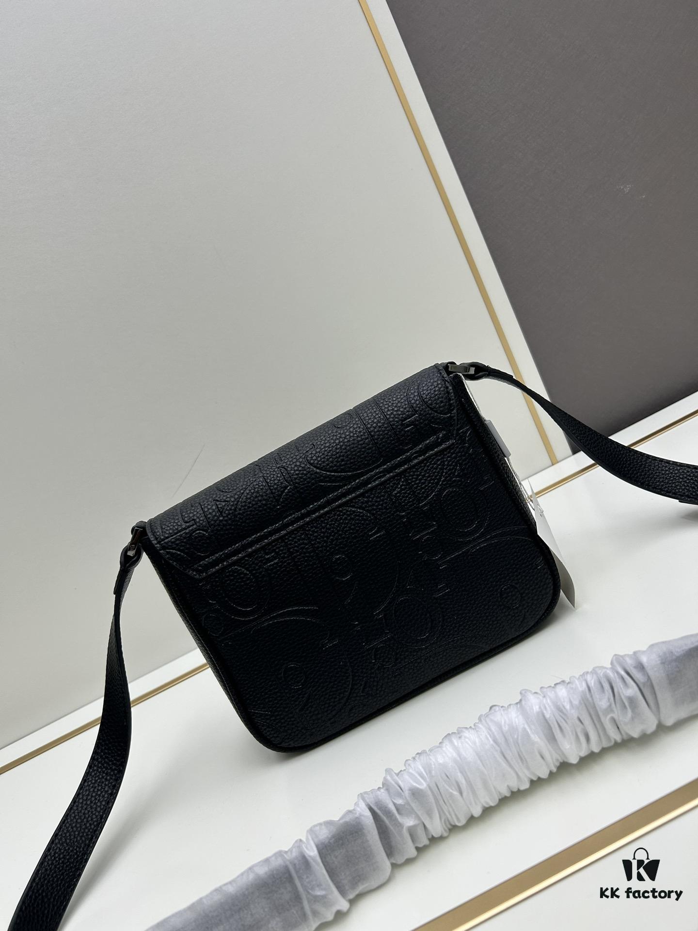 Dior Men's Messenger Bag from the 2024 Fall Collection
