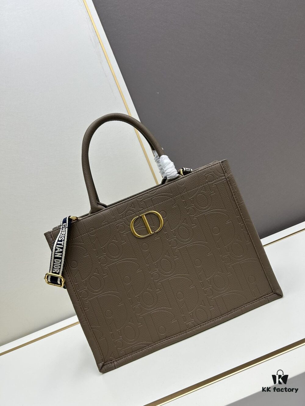 Dior High-Quality New Arrival Fall/Winter Collection - Large Book Tote Bag