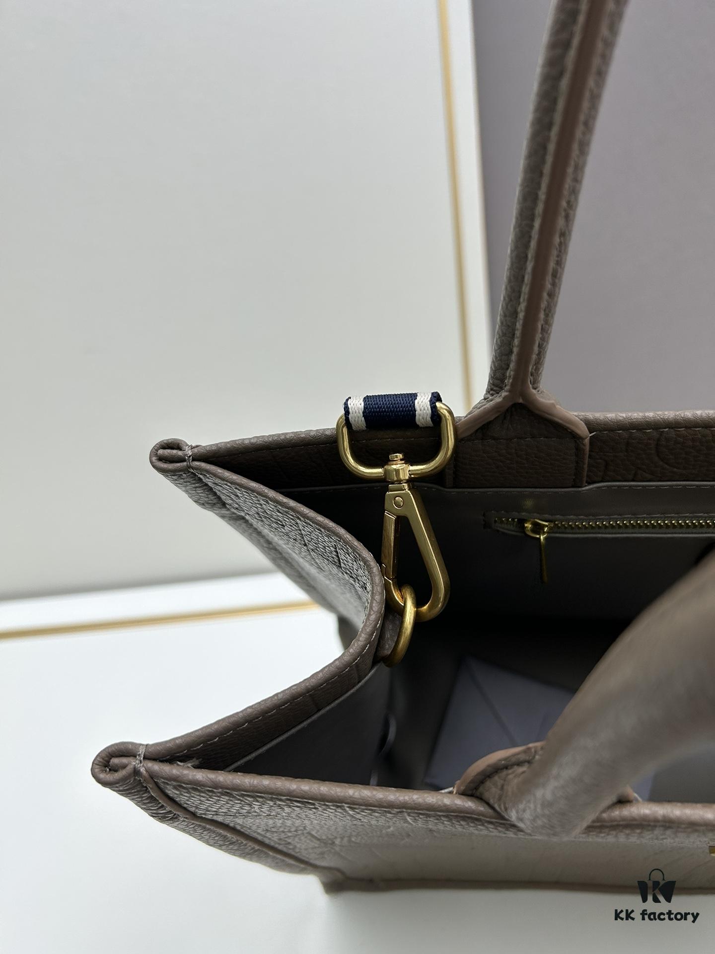 Dior High-Quality New Arrival Fall/Winter Collection - Large Book Tote Bag