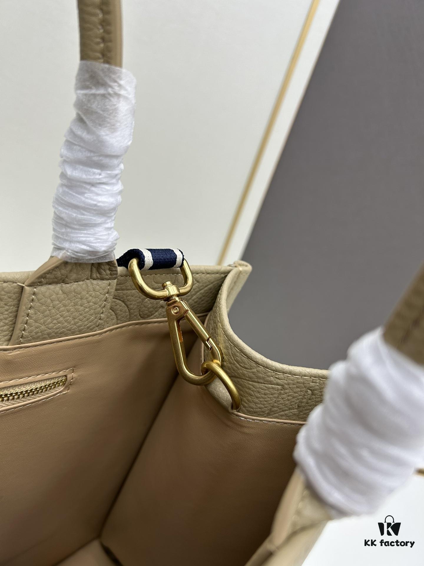 Dior High-Quality New Arrival Autumn-Winter Collection - Large DIOR Book Tote Bag, Full Leather Embossed Design