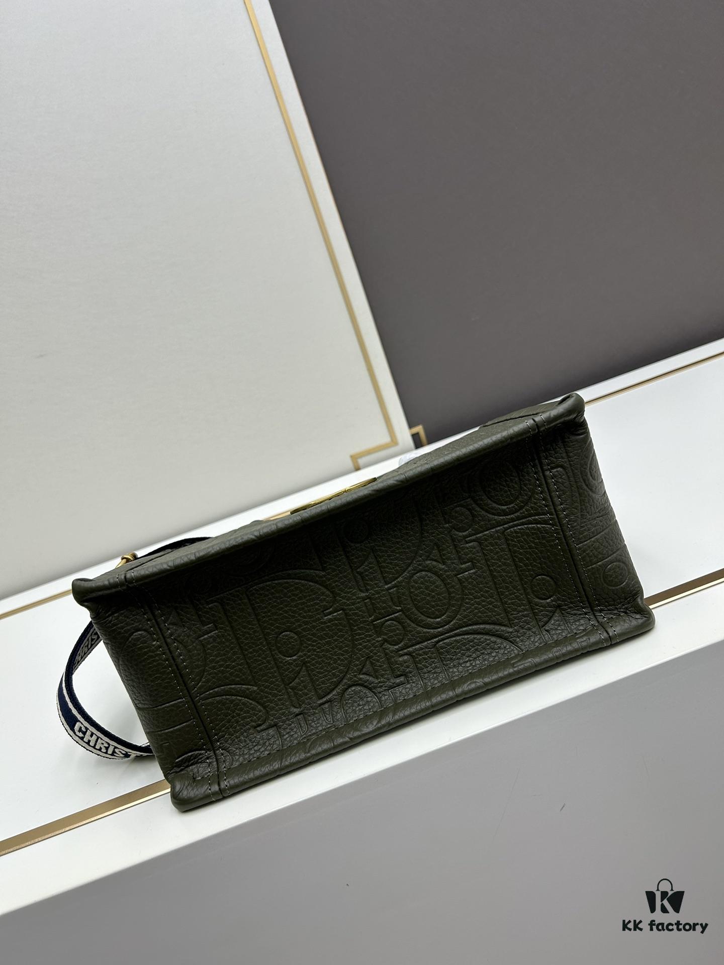 Dior High-Quality New Arrival Autumn-Winter Collection Small Book Tote Bag