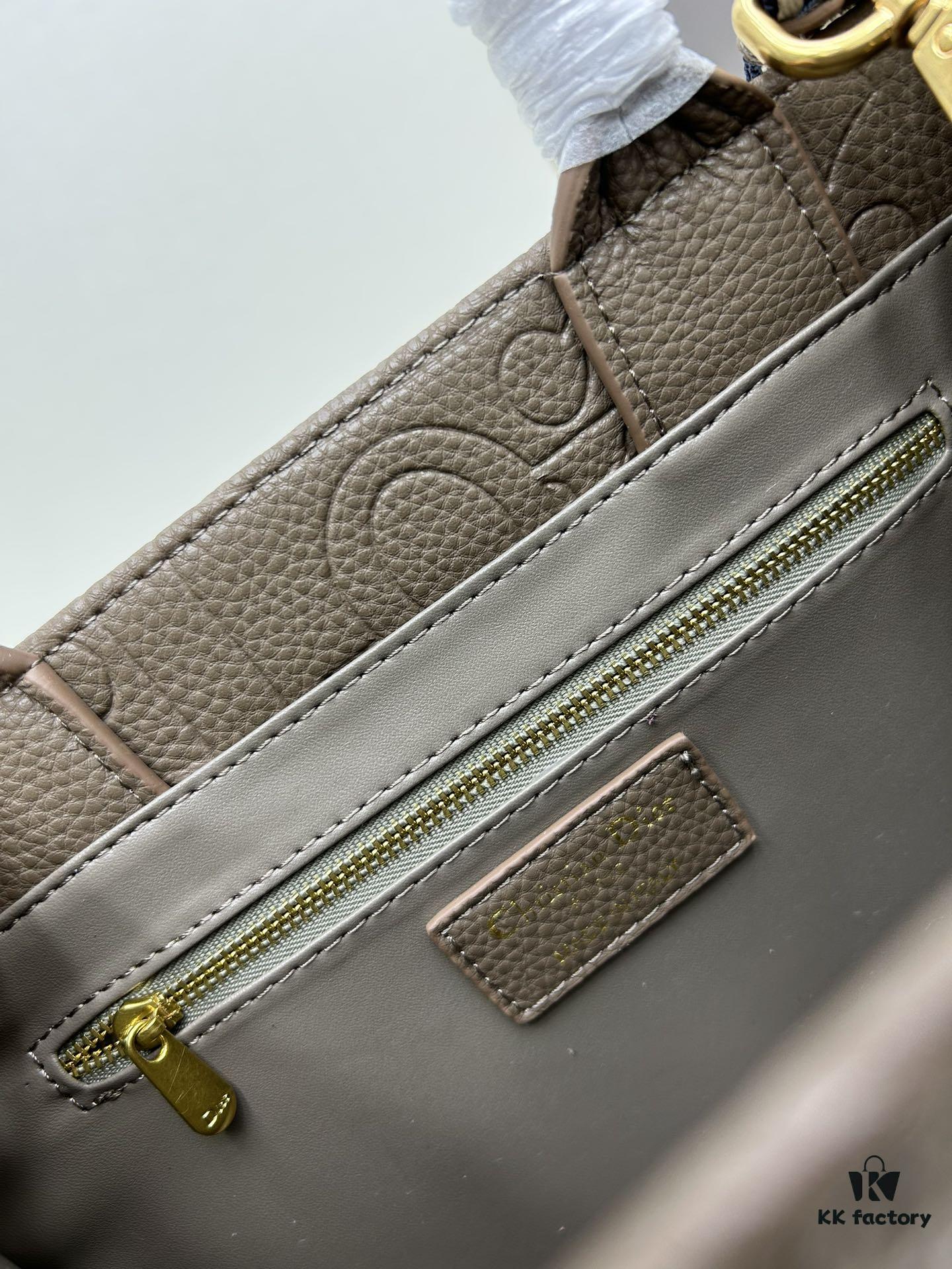 Dior High-Quality New Arrival Fall/Winter Collection Small Book Tote Bag