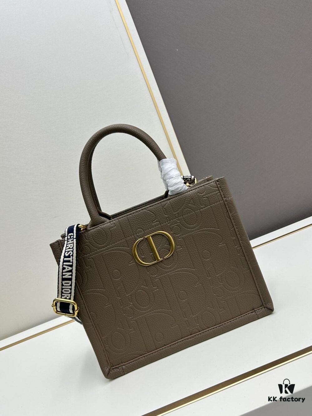 Dior High-Quality New Arrival Fall/Winter Collection Small Book Tote Bag