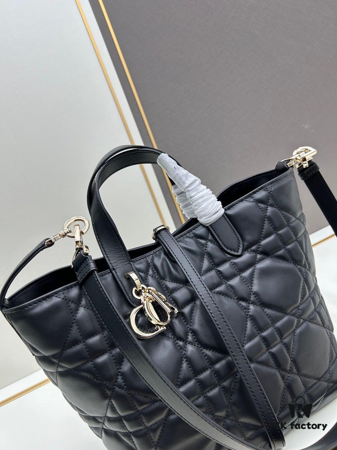 Medium and Small Dior Toujours Vertical Handbag in Carmine Beige Calfskin with Large Quilting