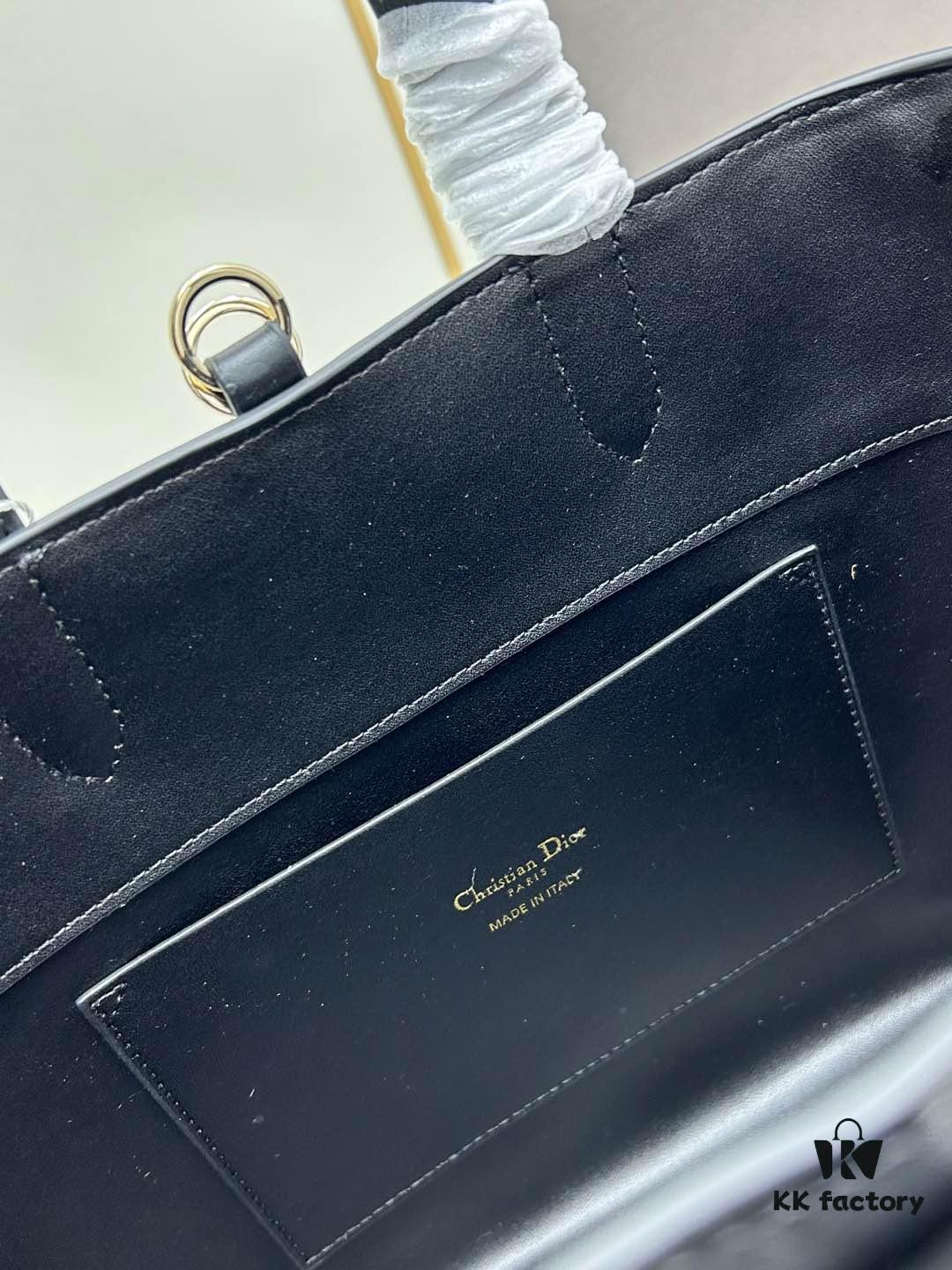 Medium and Small Dior Toujours Vertical Handbag in Carmine Beige Calfskin with Large Quilting