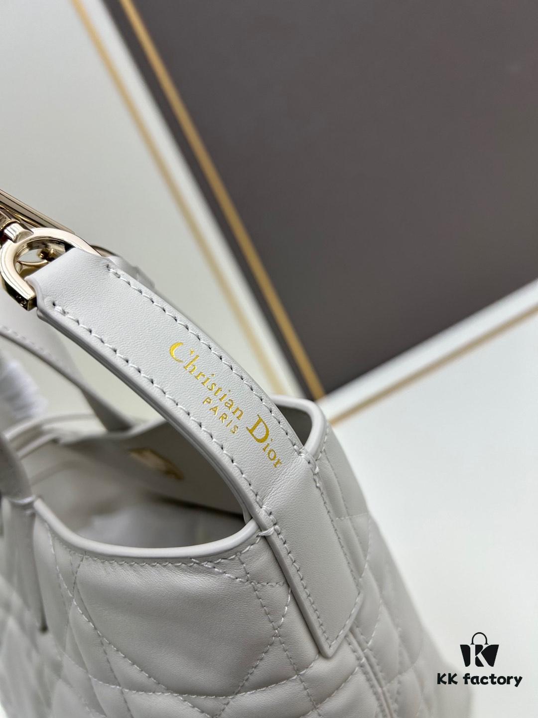 Medium and Small Dior Toujours Vertical Handbag in First-Layer Calfskin with Large Quilting