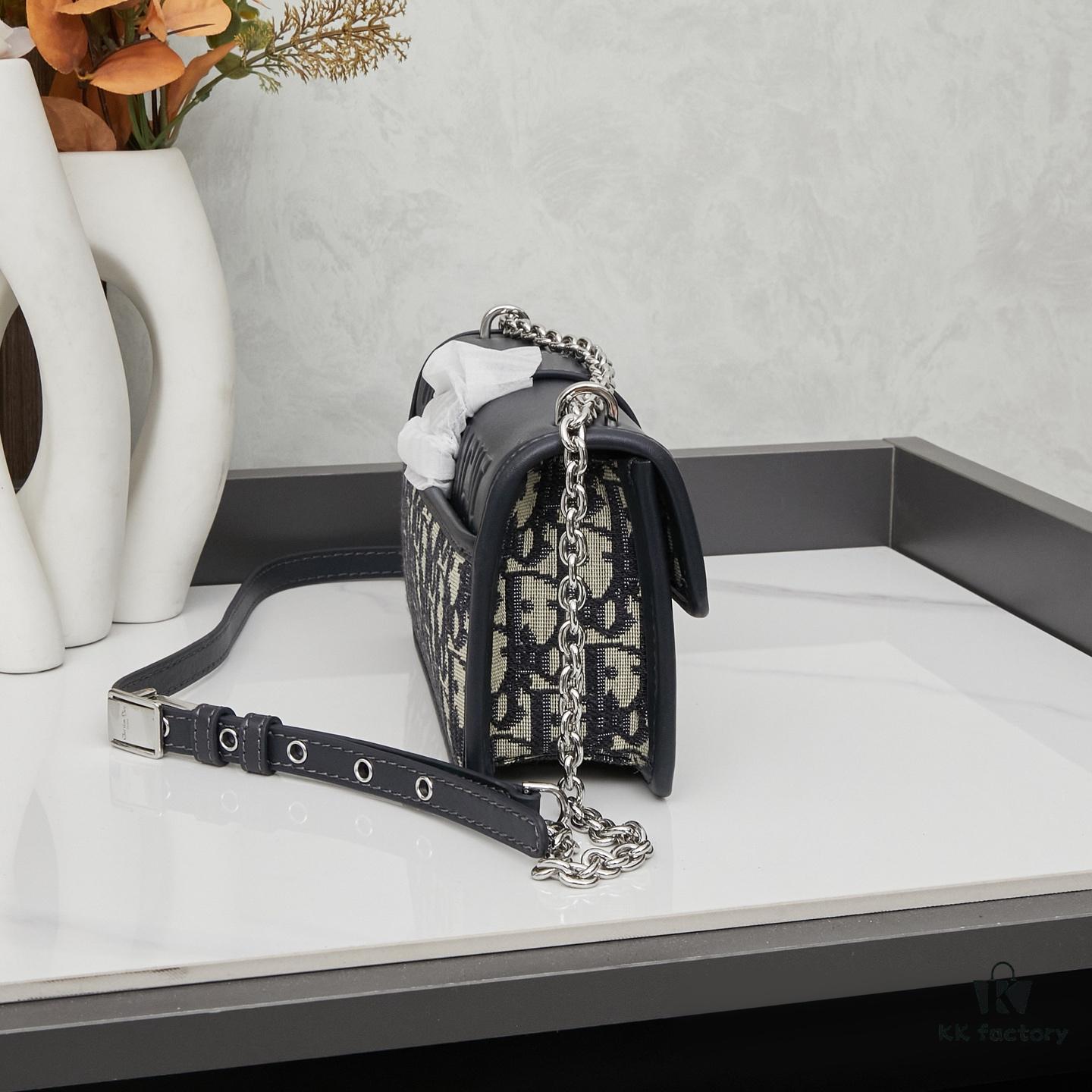 Small Size Authentic Silver Hardware with Box 🔥【New Arrival】Dior 30 Montaigne Bag