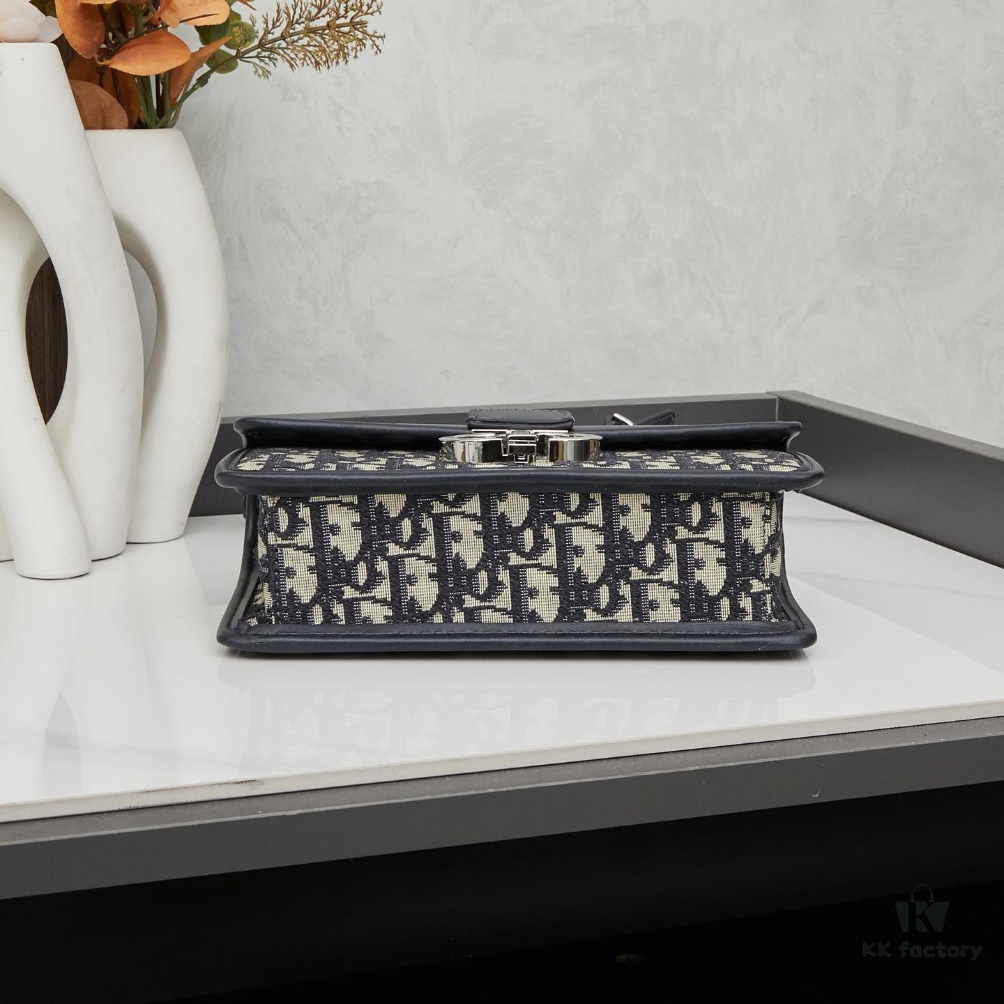 Small Size Authentic Silver Hardware with Box 🔥【New Arrival】Dior 30 Montaigne Bag