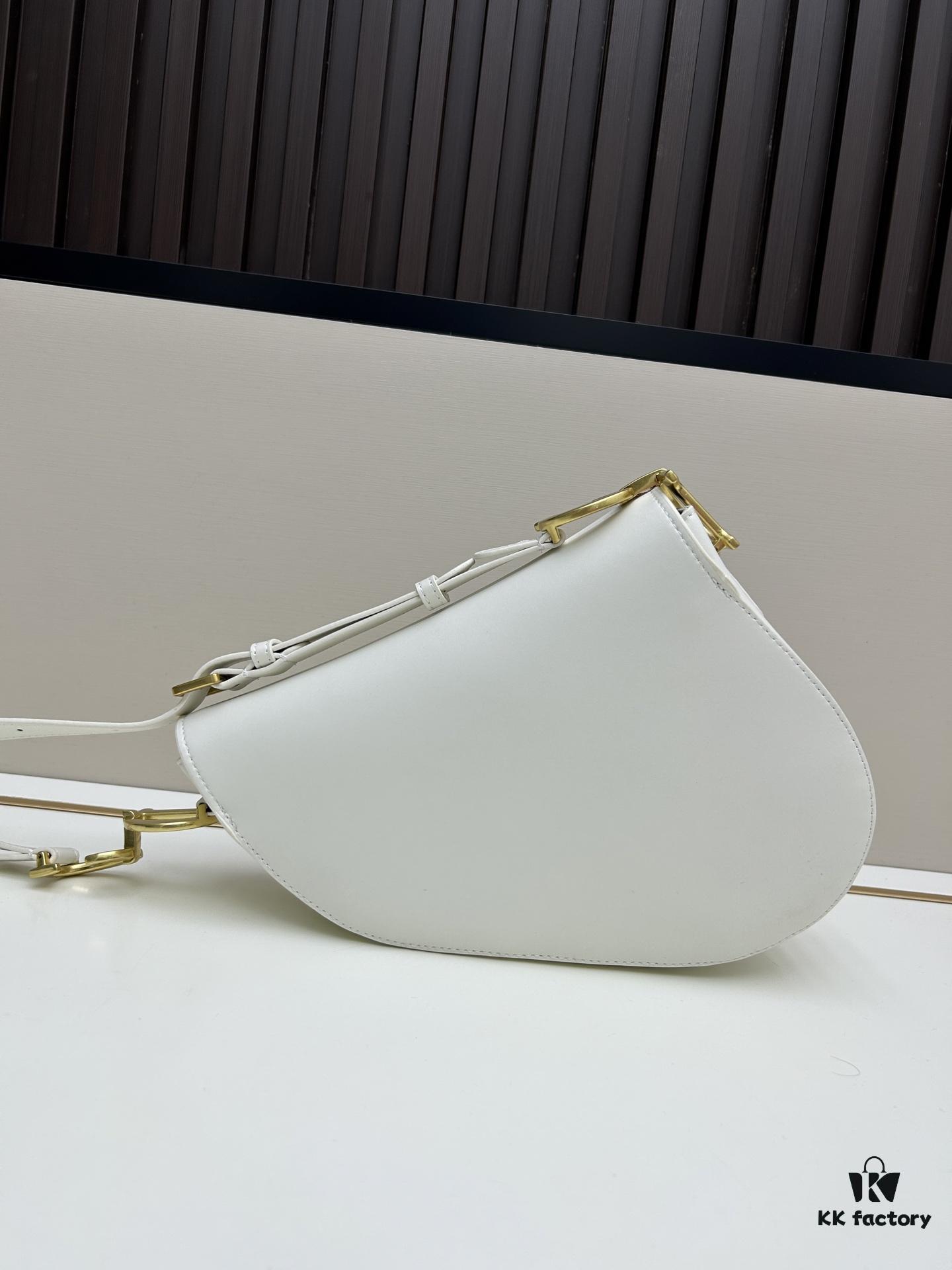 Soft Saddle Hobo Bag