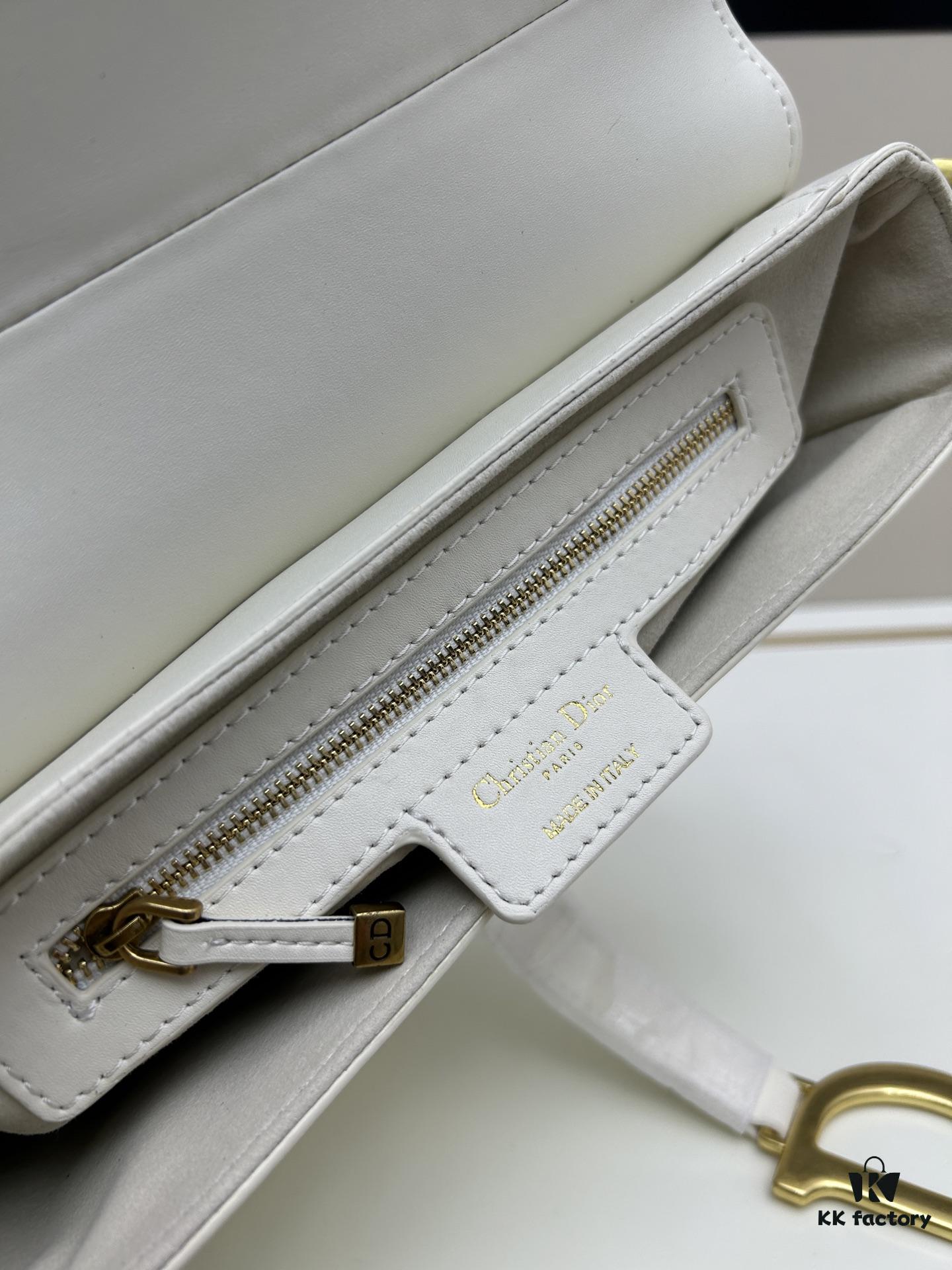 Soft Saddle Hobo Bag