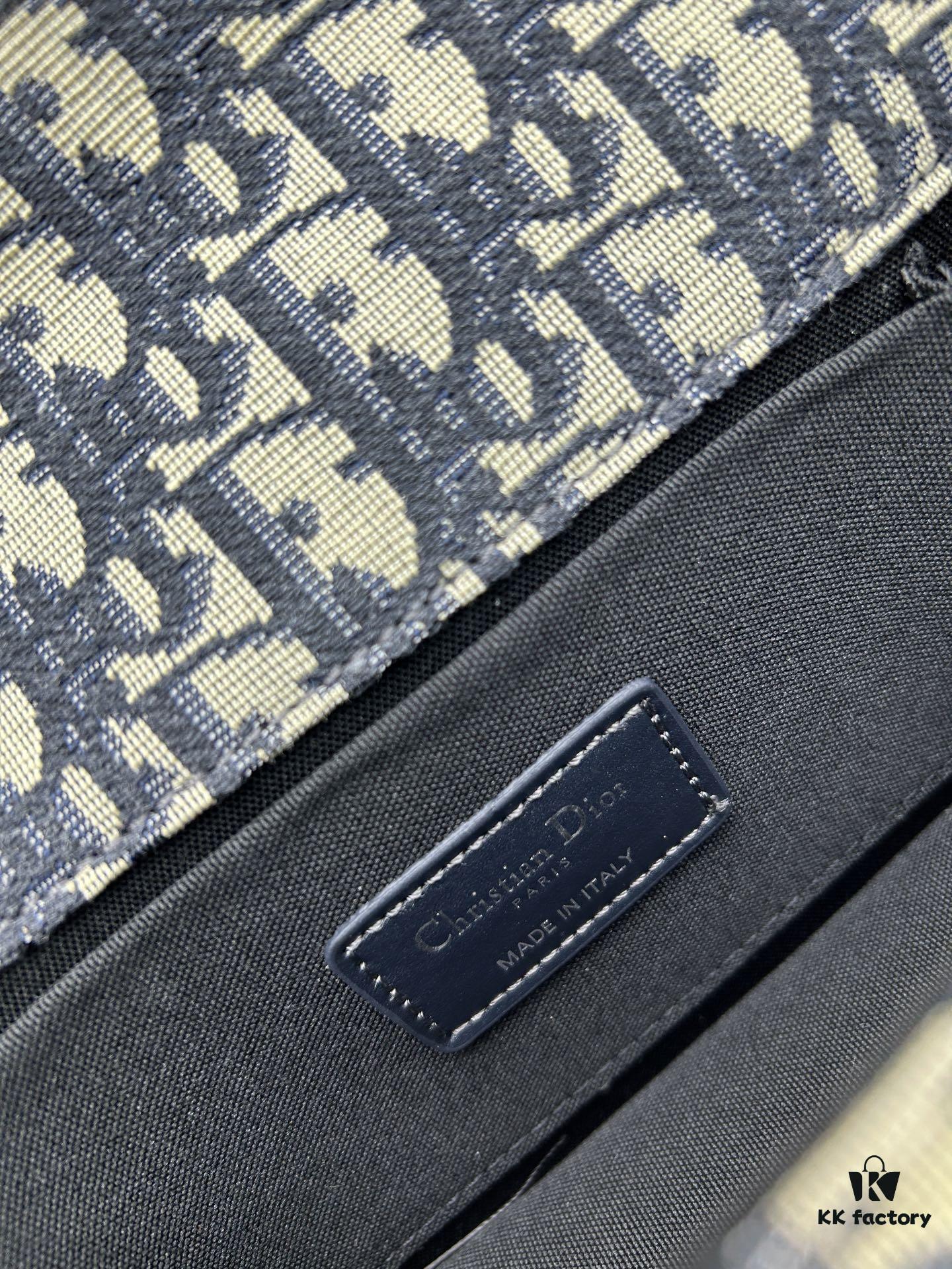 Small Size Authentic Silver Hardware Dior 30 Montaigne Bag with Box