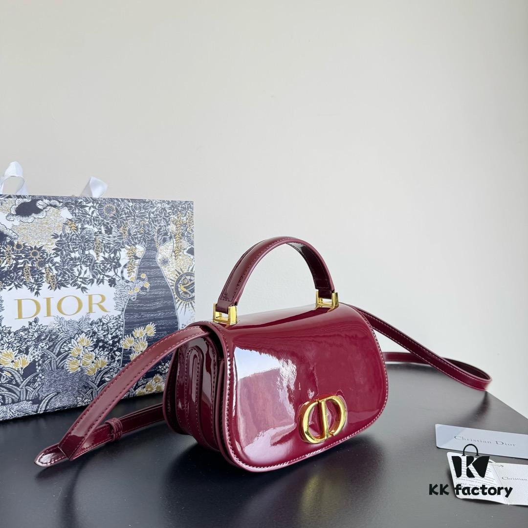 Small 30 Montaigne Avenue Top Handle Bag in Patent Lambskin