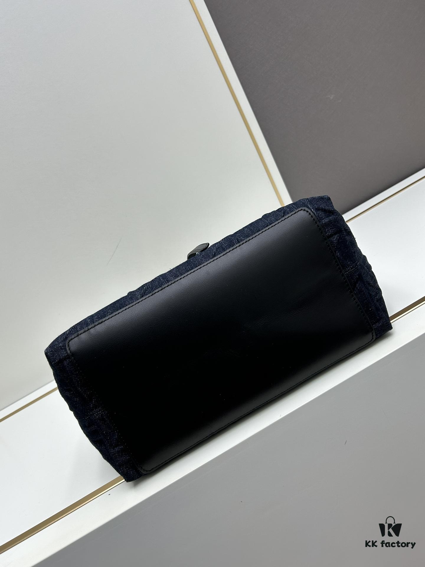 Groove Boston Mini Handbag, Dior Top-Quality Genuine Leather