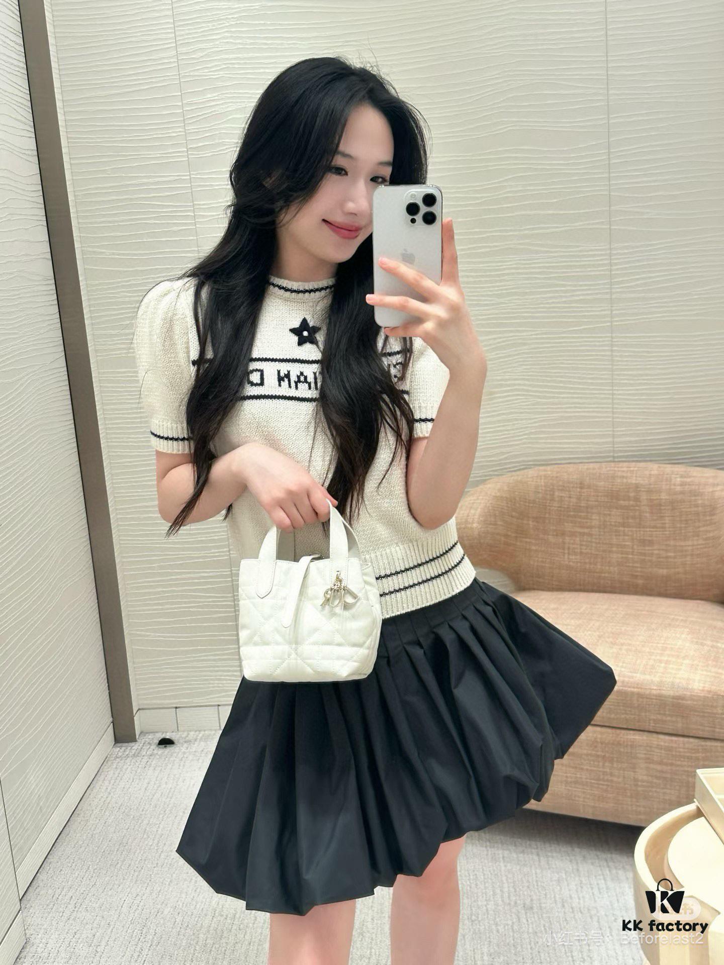 Dior Toujours Vertical Handbag in Blush Beige Calfskin Leather with Cannage Stitching