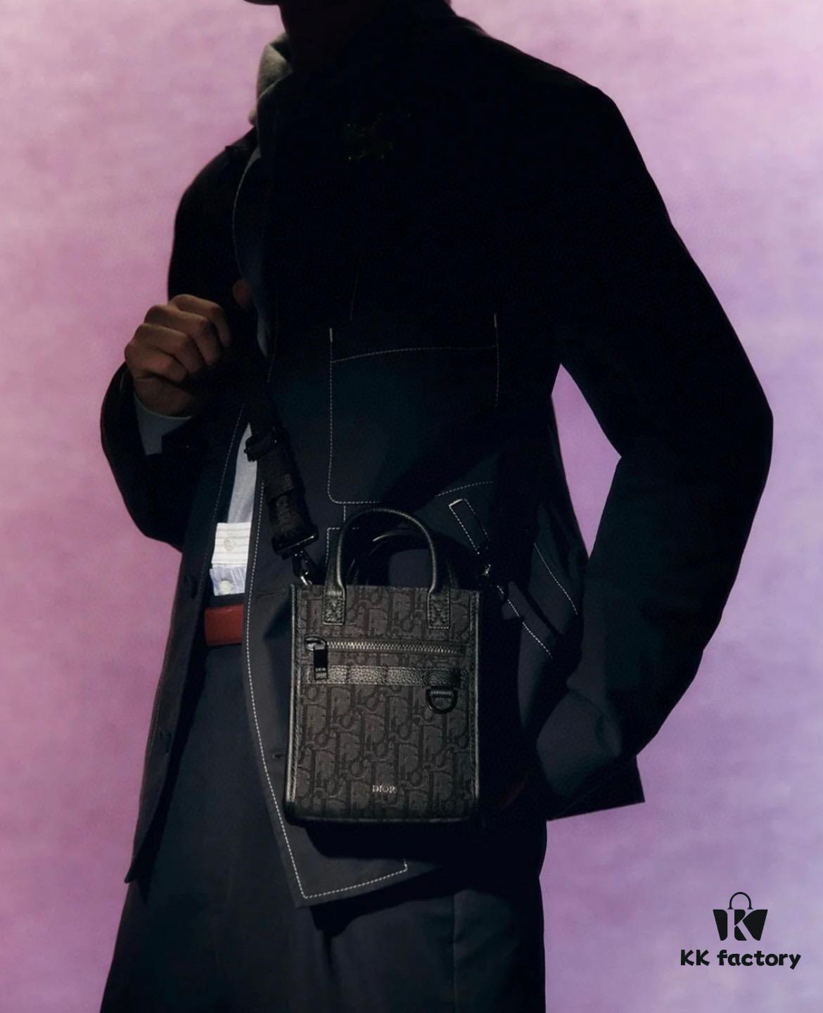 Dior - Latest Dior Counter New Handbag 😄 Official Website Synchronized, Original Quality