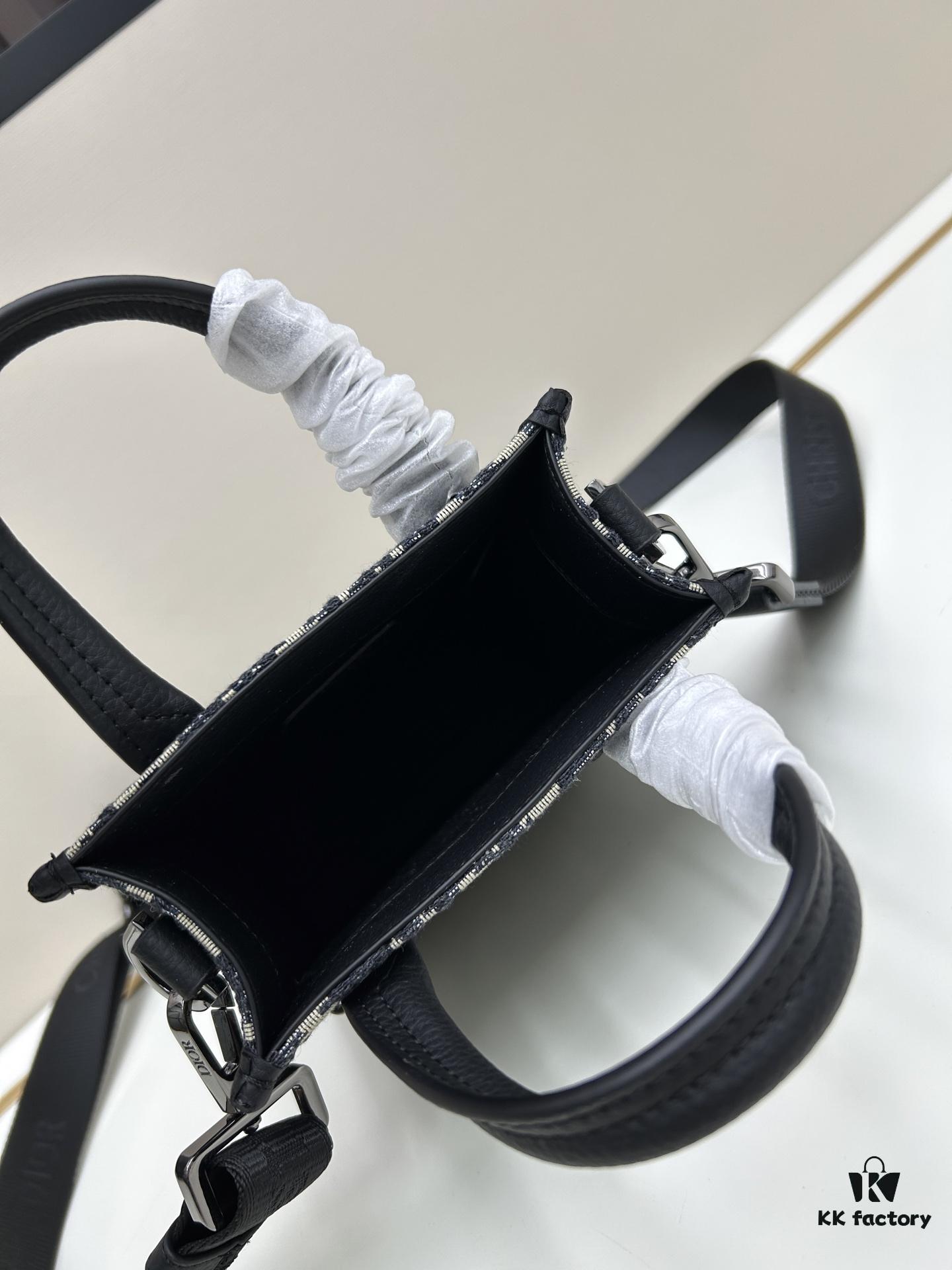 Dior - Latest Dior Store Exclusive Handbag 😄 Official Website Synchronized Original Quality