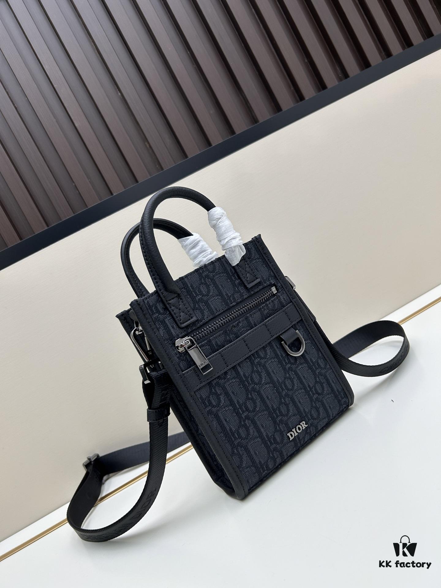 Dior - Latest Dior Store Exclusive Handbag 😄 Official Website Synchronized Original Quality