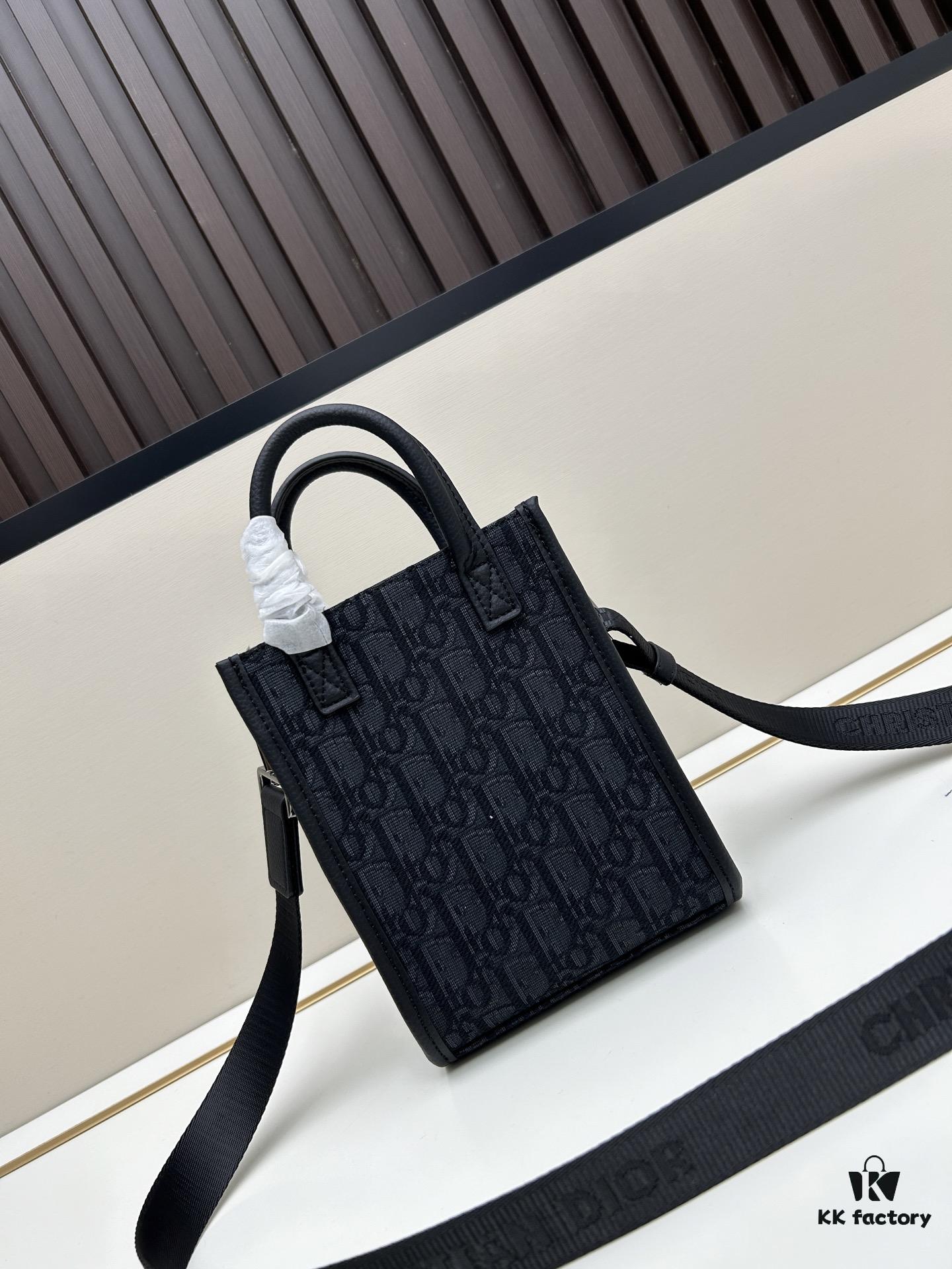 Dior - Latest Dior Store Exclusive Handbag 😄 Official Website Synchronized Original Quality