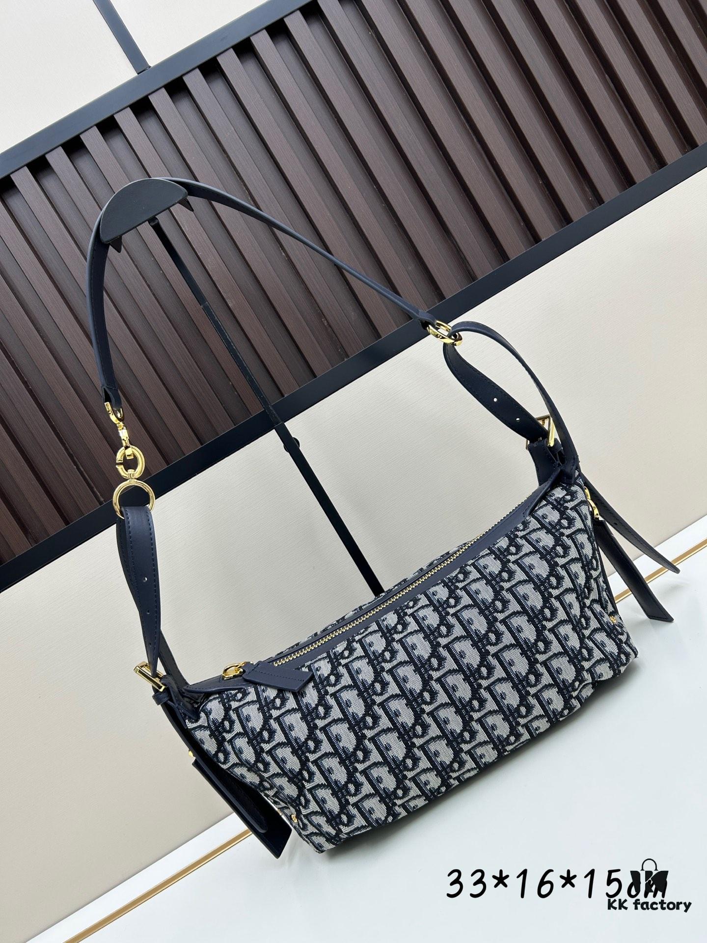 Large D-Journey Bag in Fabric with Boxed Leather Detail