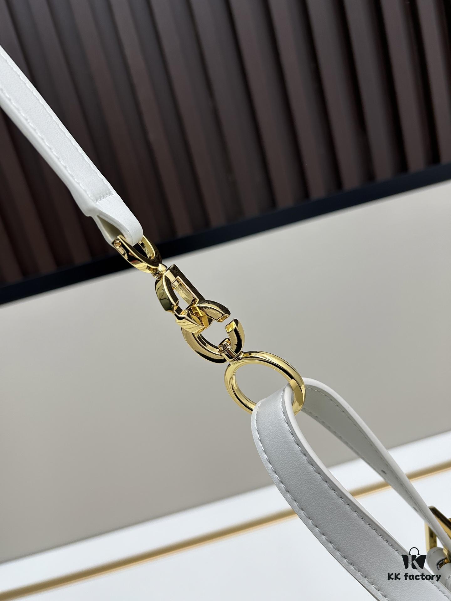 Large D-Journey Bag in Fabric with Leather Trim