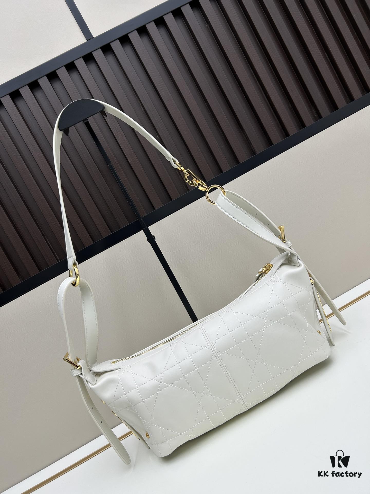 Large D-Journey Bag in Fabric with Leather Trim