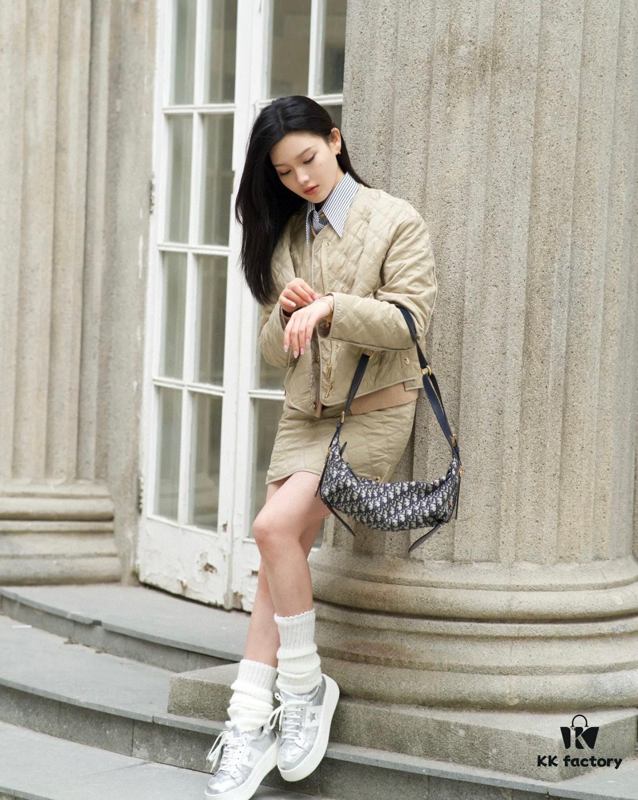 D-Journey Large Handbag in Blue Oblique Print Fabric