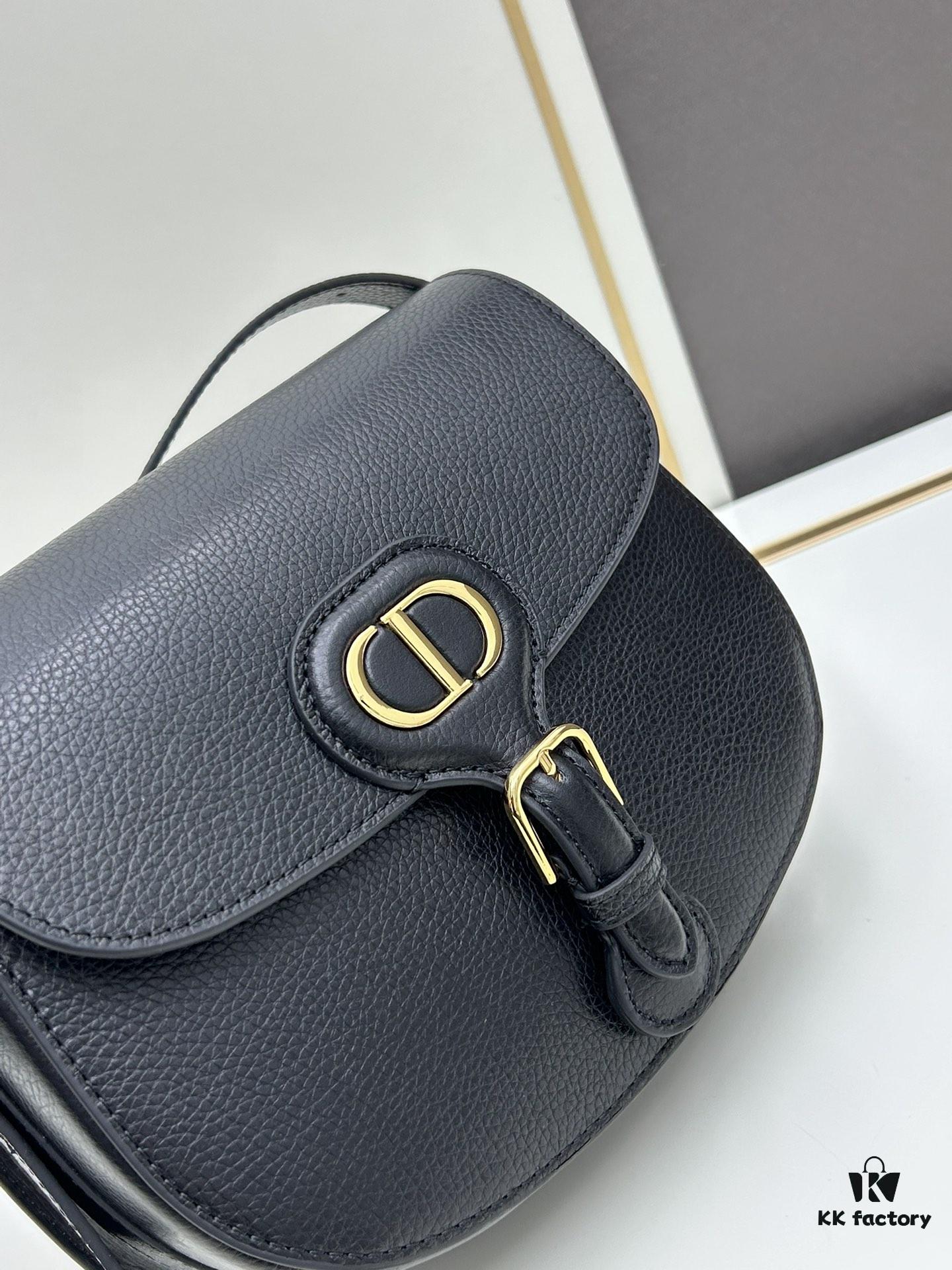Dior Bobby Tofu Bag, Vintage Full-Grain Leather, 22-inch Size, Early Autumn New Retro Style