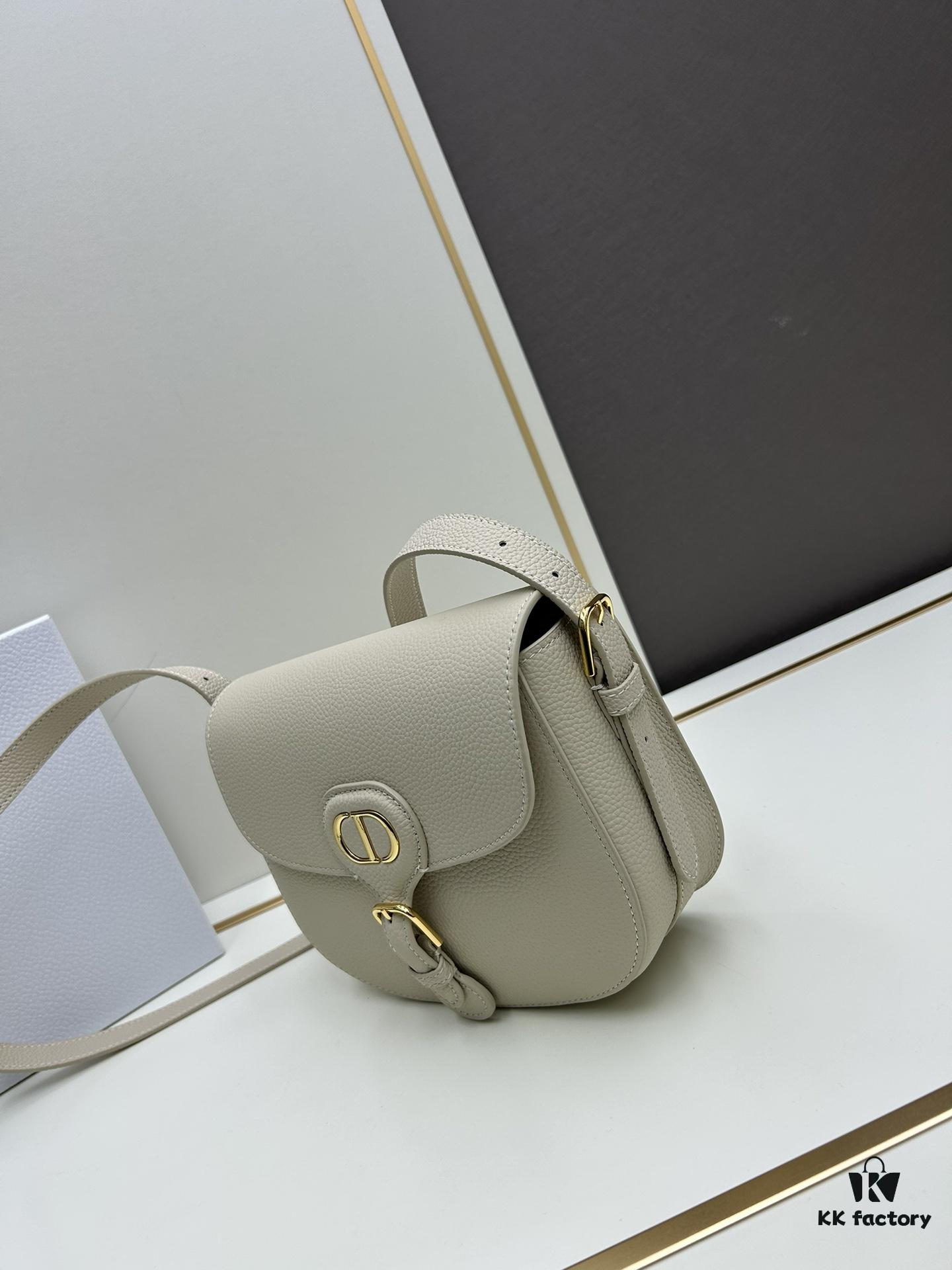 Dior Bobby Tofu Bag, 22 Size, Full-Grain Leather, Vintage Style