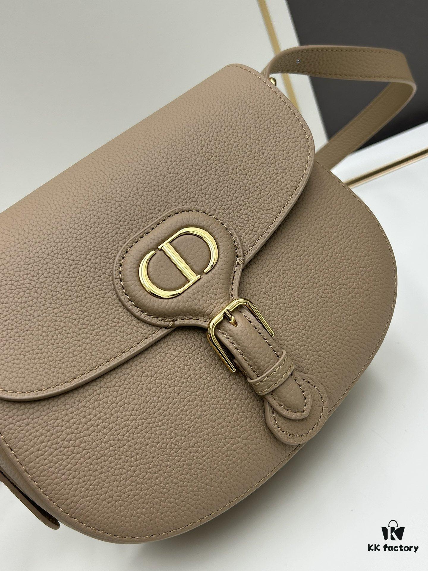 Dior Bobby Tofu Bag, Vintage Full-Grain Leather, 22-inch Antique Hardware, Early Autumn New Retro Style