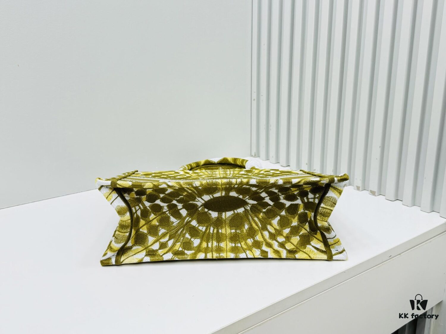 ️Thick Yarn Heavy Fabric Original Order Medium Size [Di0r Book Tote]