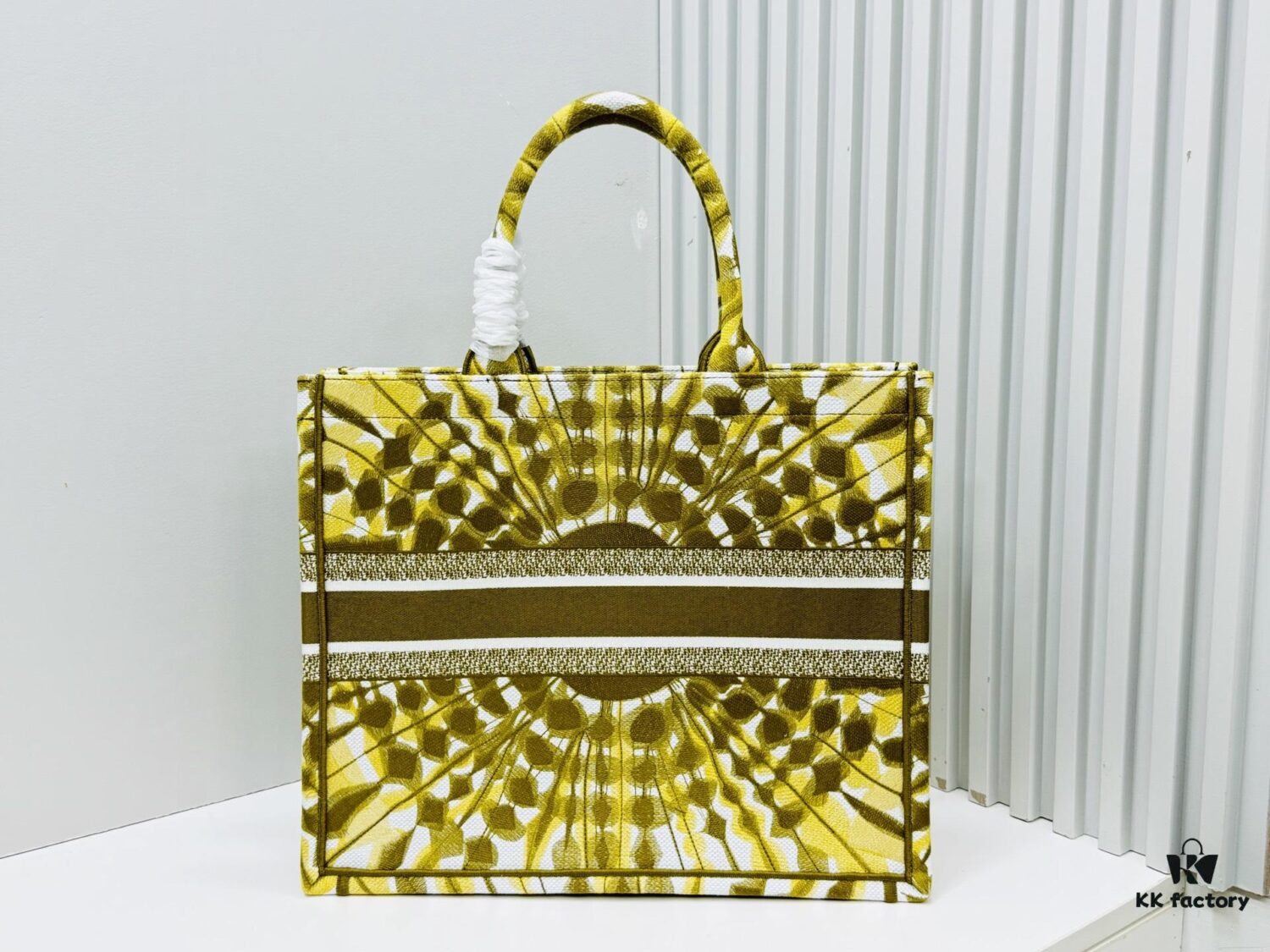 Thick Stitching, Heavy Fabric Original Order Large Size [Dior Book Tote]