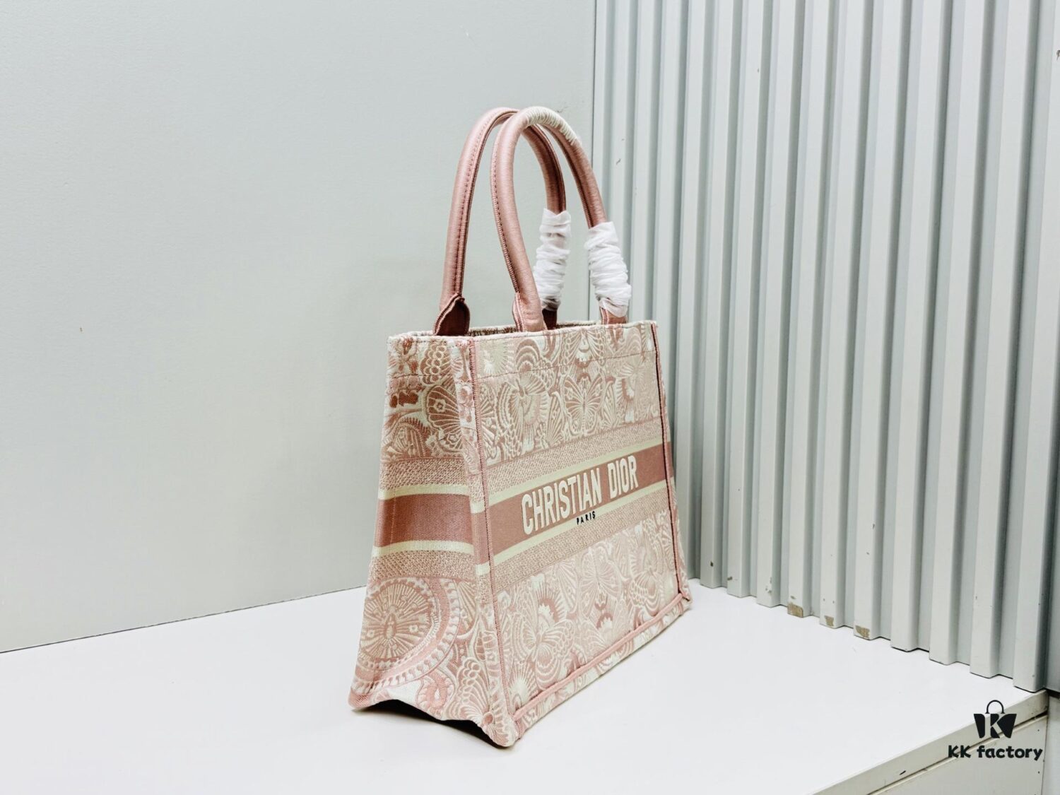 Thick Stitching, Heavy Fabric Original Order Medium Size [Di0r Book Tote]